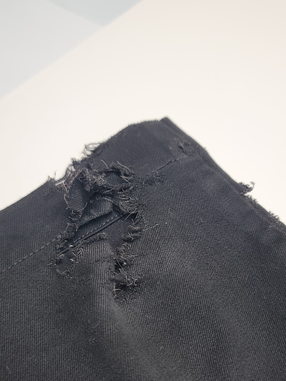 St. John Sport Black Jeans/Pants with White Topstitching - Picture 11 of 11